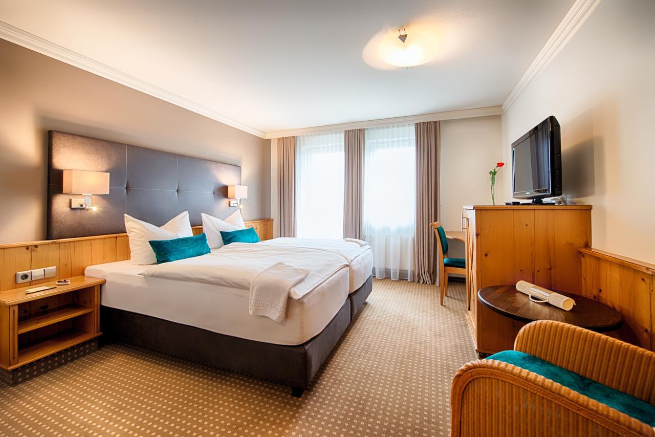 Hotel Landhaus Feckl Ehningen Kültér fotó