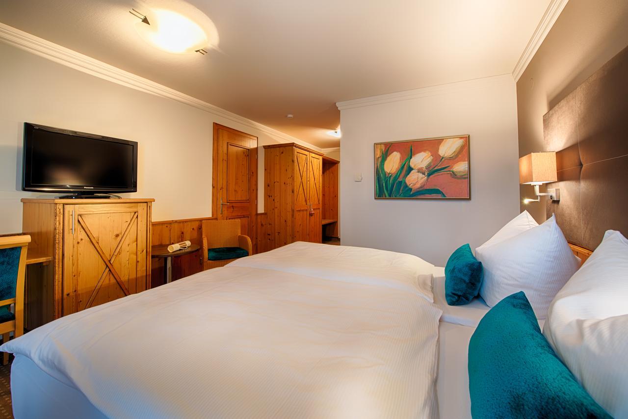 Hotel Landhaus Feckl Ehningen Kültér fotó