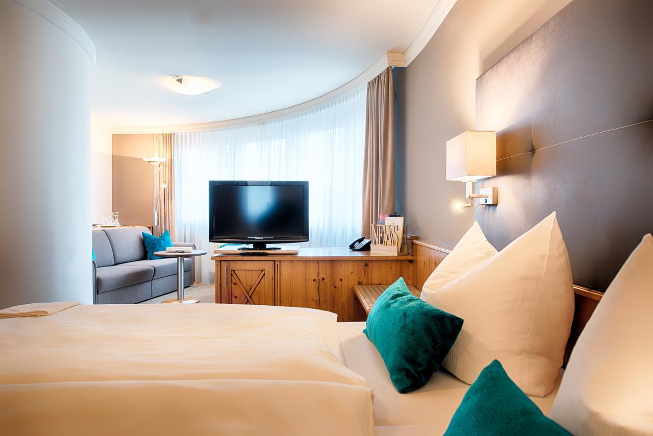 Hotel Landhaus Feckl Ehningen Kültér fotó