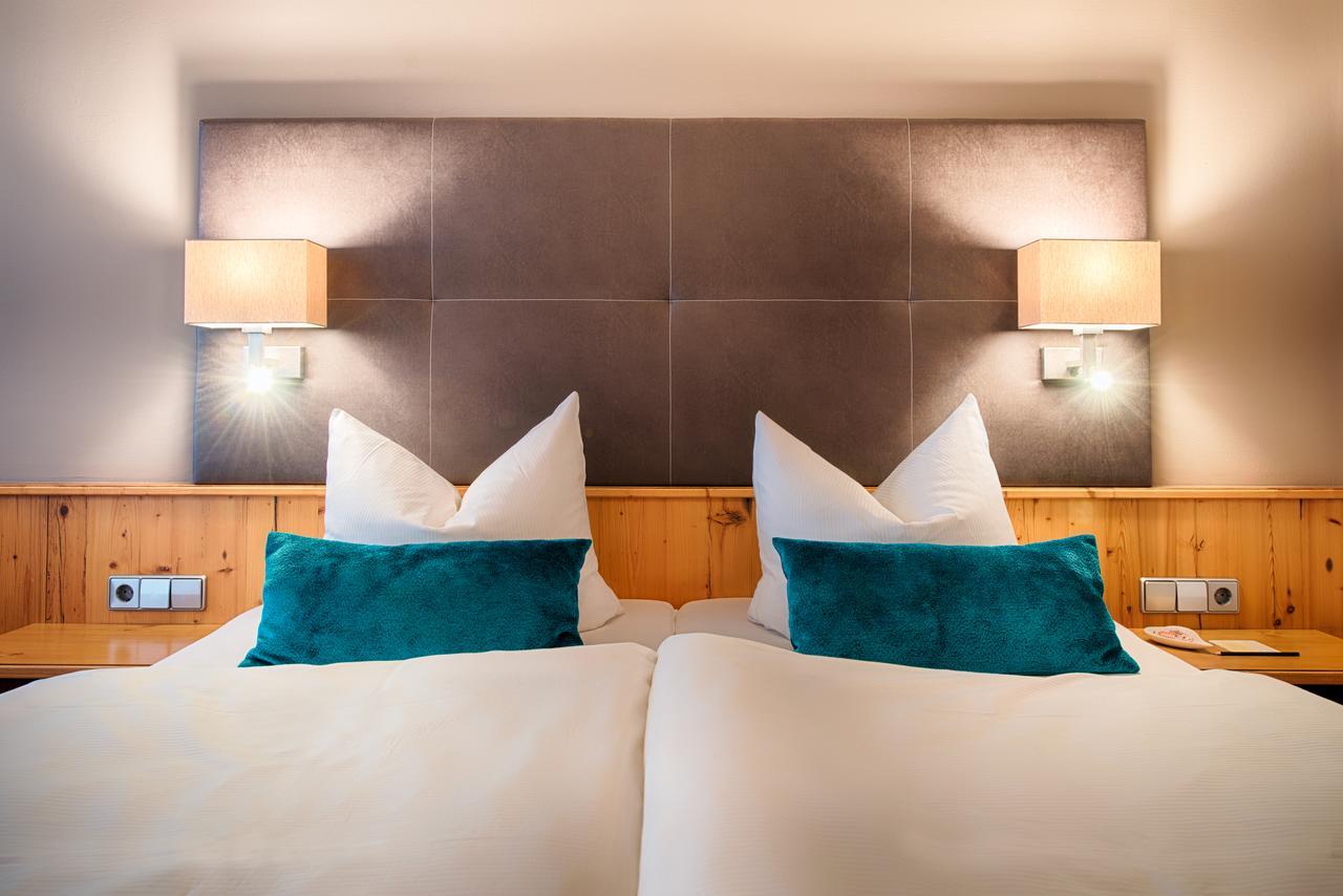Hotel Landhaus Feckl Ehningen Kültér fotó